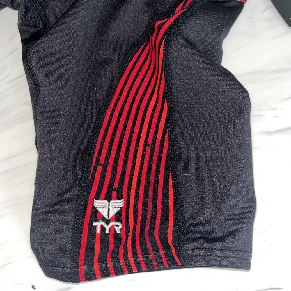 Tyr taper splice jammer bathing suit bottom racing suit red black stripe 26 new - Picture 2 of 5